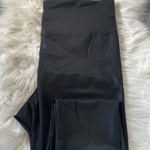 High-waisted Faux Leather leggings
